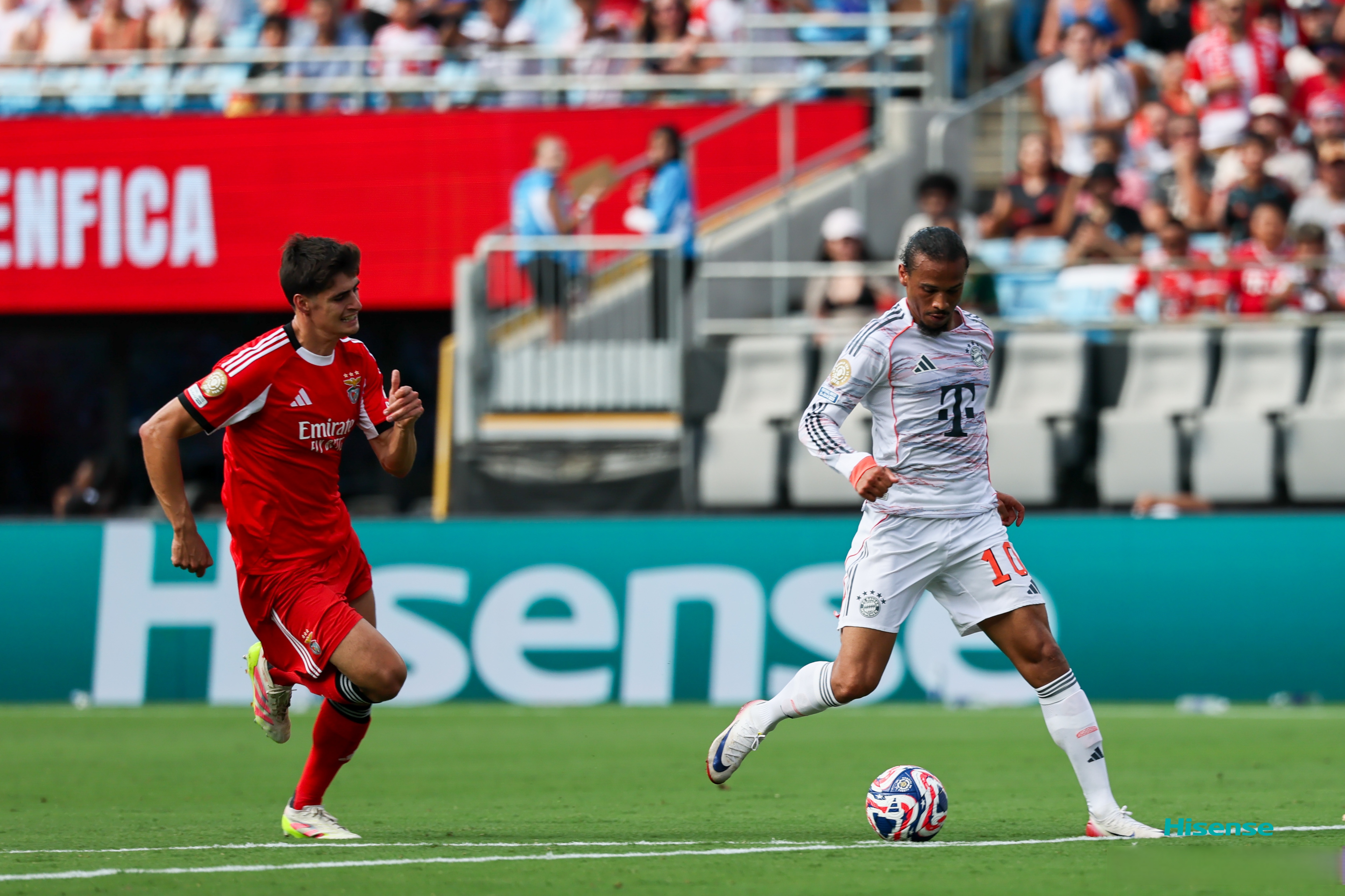 包含清晨意甲传出新动向；丹佛掘金队长鼓劲；管理层表态——管理层满意；年轻球员得到机会的词条